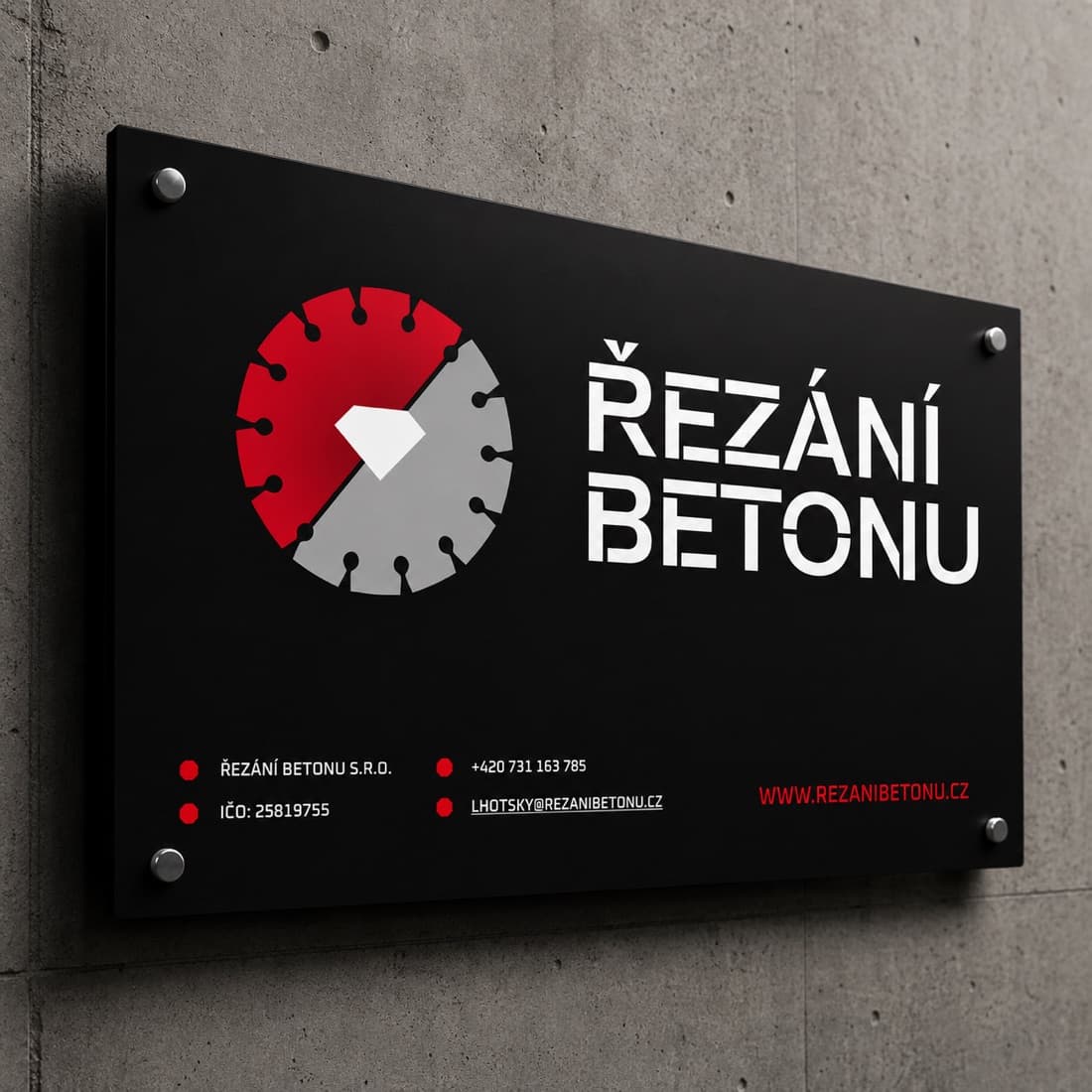 Fotografie · Řezání betonu — provozovna